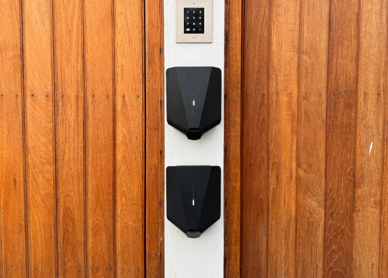 easee-laddbox-installation-taby